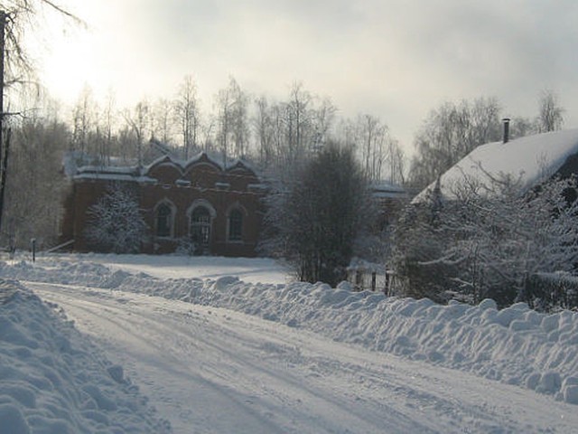 Тихвинская церковь зимой